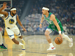 Mavericks Warriors Basketball