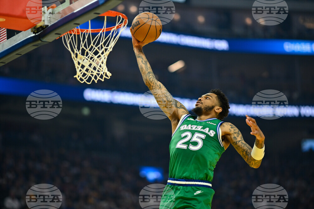 Mavericks Warriors Basketball