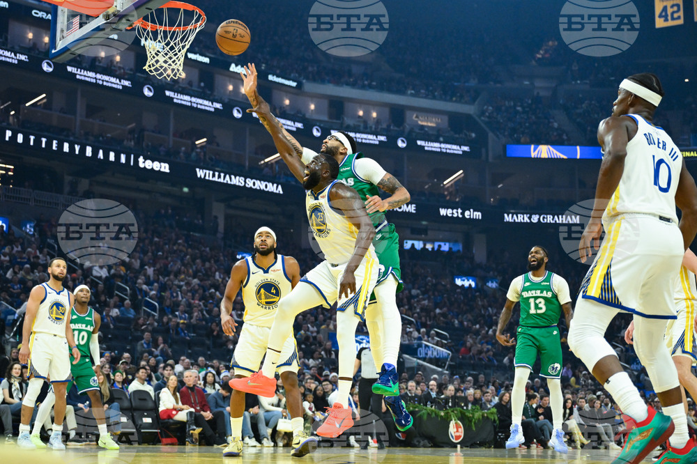 Mavericks Warriors Basketball