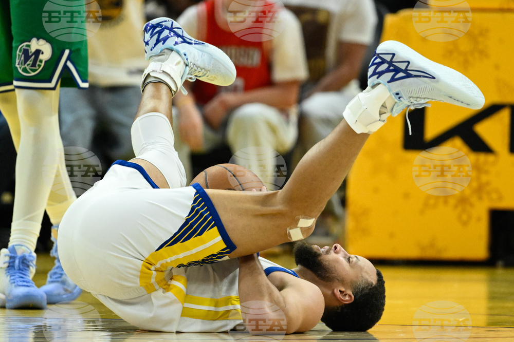 Mavericks Warriors Basketball