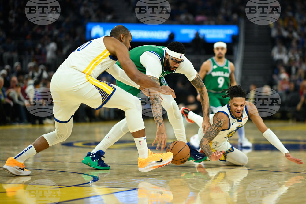 Mavericks Warriors Basketball