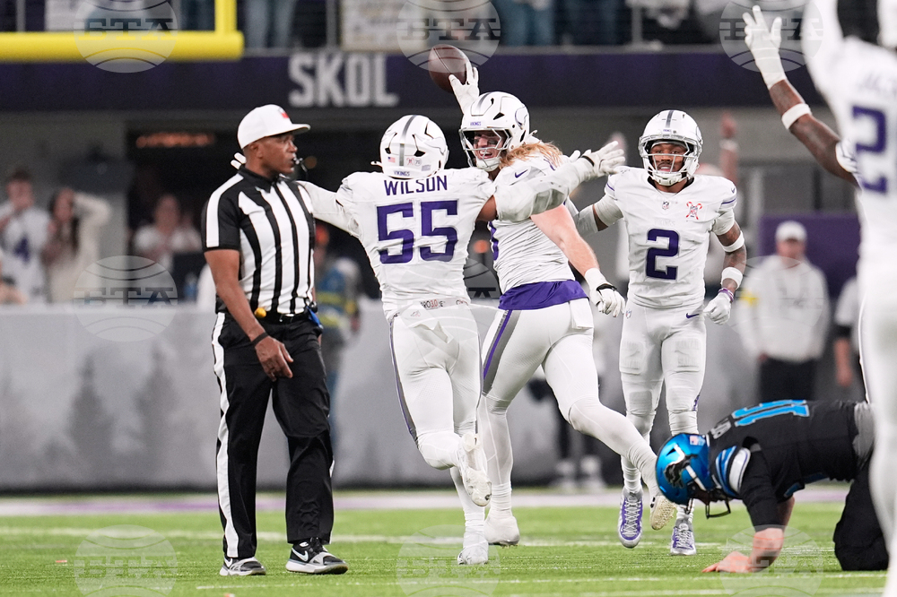 Lions Vikings Football