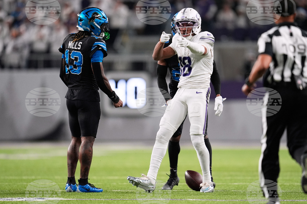 Lions Vikings Football