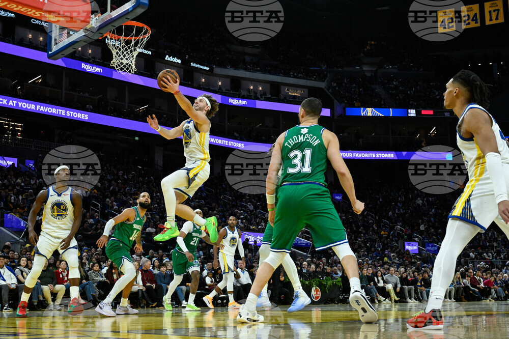 Mavericks Warriors Basketball