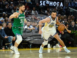 Mavericks Warriors Basketball