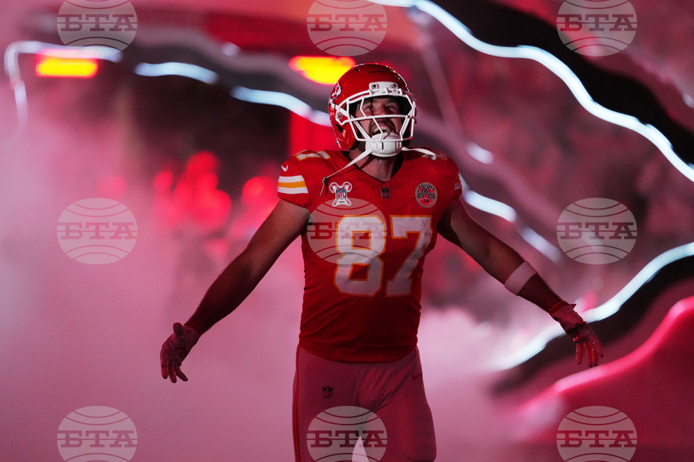 APTOPIX Broncos Chiefs Football