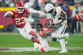 Broncos Chiefs Football