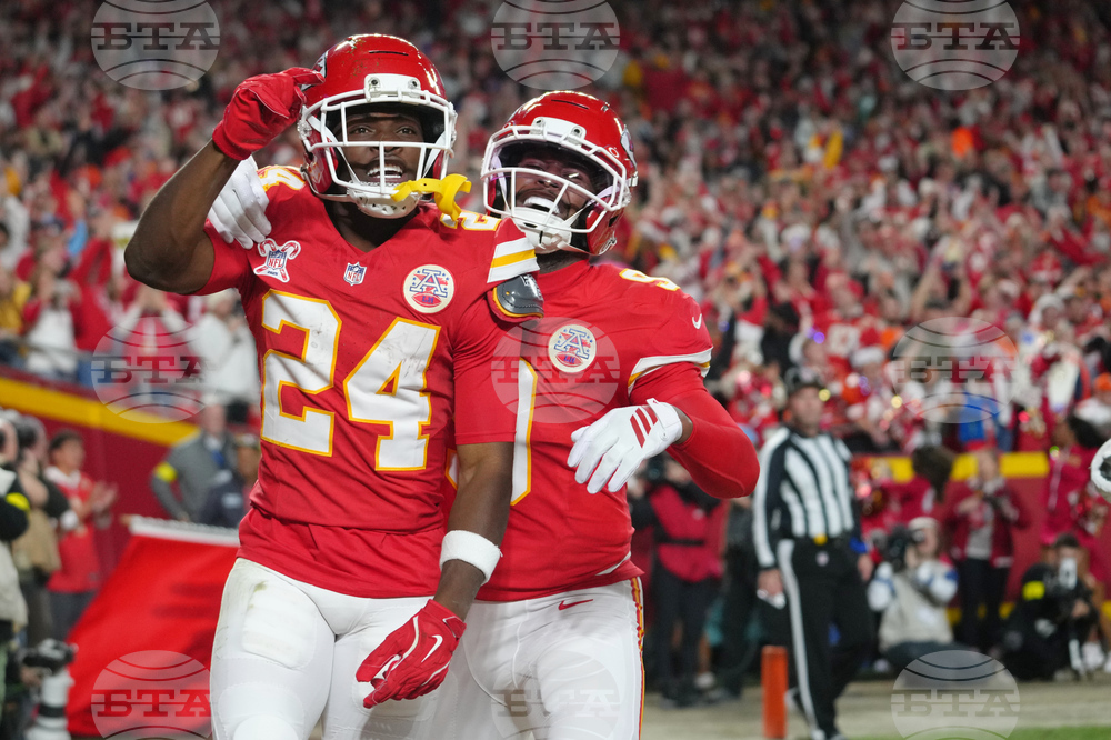 Broncos Chiefs Football