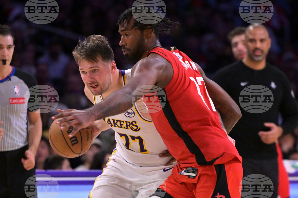 Rockets Lakers Basketball