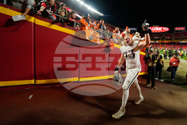 Broncos Chiefs Football