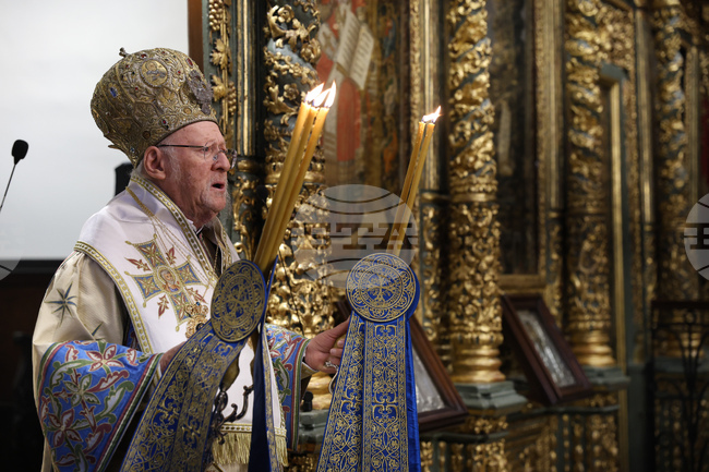 Вселенският патриарх Вартоломей е поканен в Анкара от Ердоган на официална вечеря в чест на гръцкия премиер 