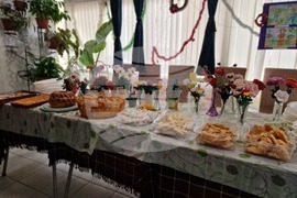 Перник - празнична украса - изложба