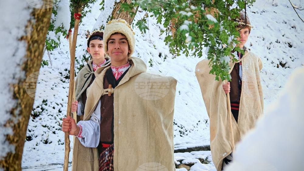 Габрово - обичай - коледуване