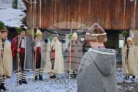 Габрово - обичай - коледуване