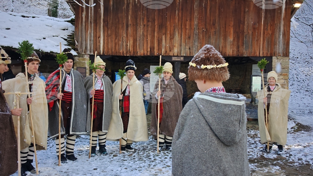 Габрово - обичай - коледуване