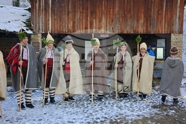 Габрово - обичай - коледуване