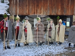 Габрово - обичай - коледуване