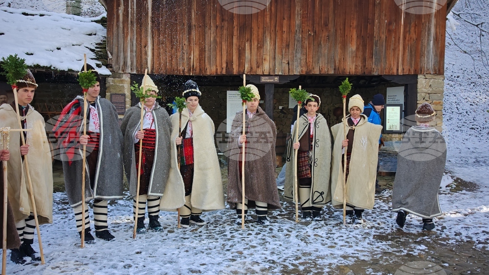 Габрово - обичай - коледуване