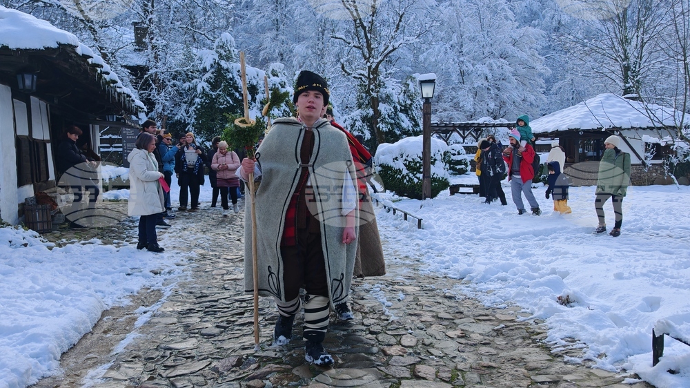 Габрово - обичай - коледуване