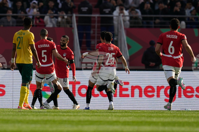 С гол от дузпа на Мохамед Салах Египет победи Република Южна Африка и продължава напред на турнира за Купата на африканските нации, два други двубоя завършиха наравно