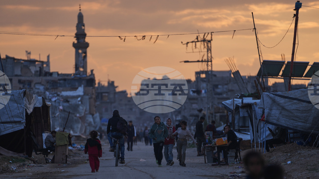 Николай Младенов съобщи, че около 2000 палестинци са кандидатствали за работа в новите полицейски сили на Газа 