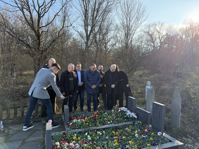  Трагичната съдба на 17-месечната Тюркян ни напомня за цената на свободата, написа Николай Денков