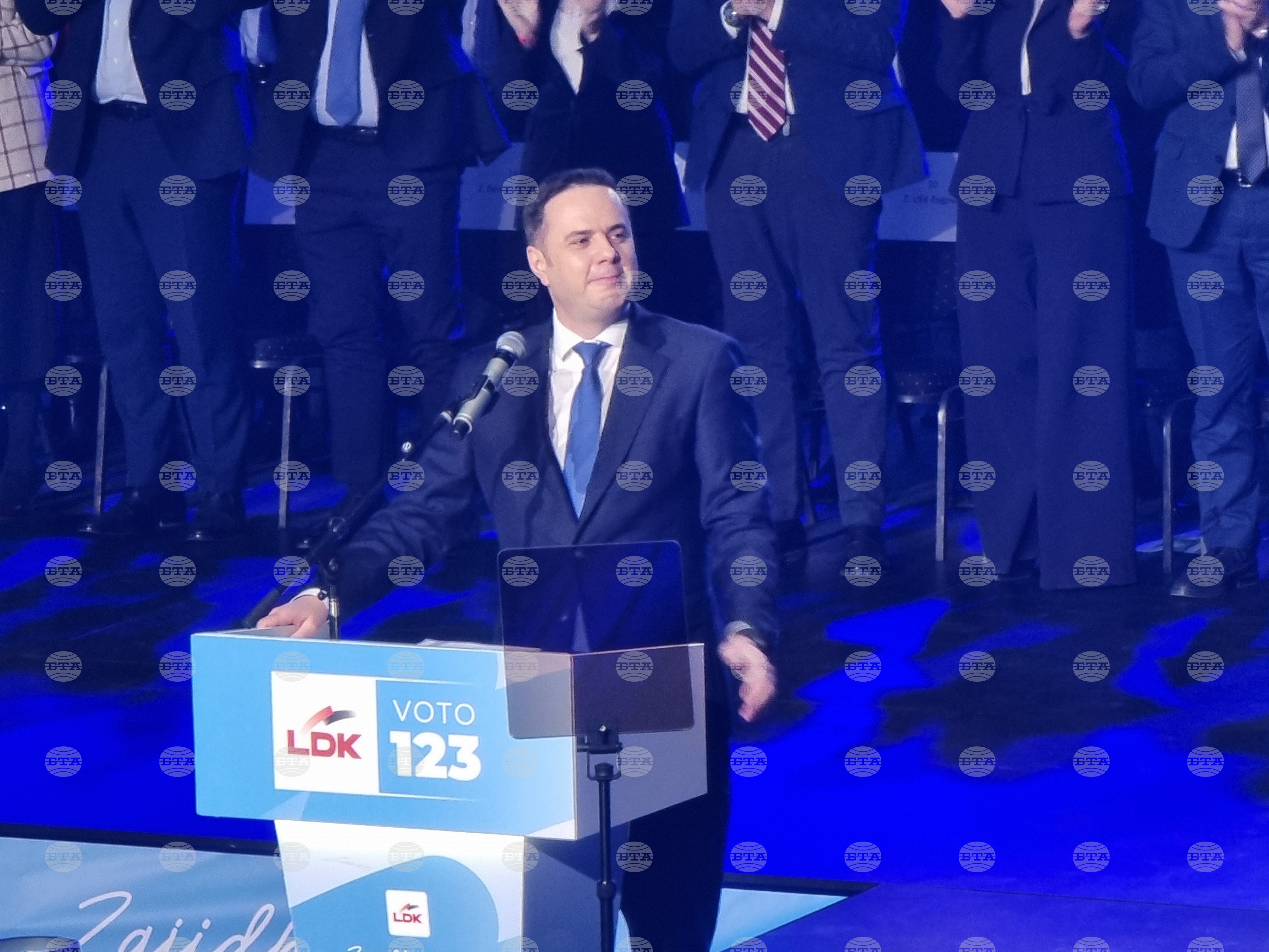 Втората по големина опозиционна партия в косово ще реши на извънреден конгрес днес дали да отстрани от длъжност лидера си 2026 - юстиция Балкани втората по големина опозиционна партия в косово ще реши на извънреден конгрес днес дали да отстрани от длъжност лидера си 2026 20251226 182815 балкани втората по големина опозиционна партия в косово – дясноцентристкият демократичният съюз на косово (дск/ldk) – ще... Iustitia. Bg втората по големина опозиционна партия в косово ще реши на извънреден конгрес днес дали да отстрани от длъжност лидера си 2026 2026-07-30 13:07:05 юстиция балкани