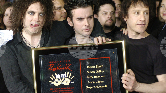 Пери Бамонте, китарист на The Cure, почина на 65-годишна възраст