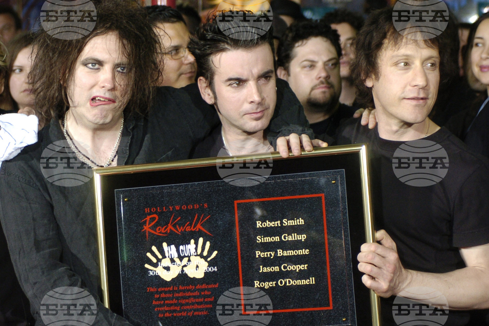 Music-The Cure Obit Perry Bamonte