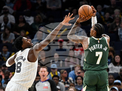 Bucks Grizzlies Basketball