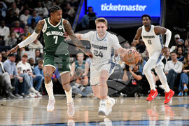 Bucks Grizzlies Basketball