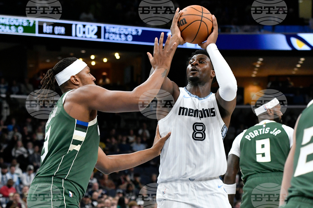 Bucks Grizzlies Basketball