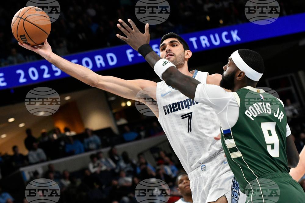 Bucks Grizzlies Basketball