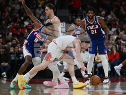 76ers Bulls Basketball