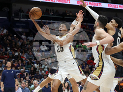 Suns Pelicans Basketball