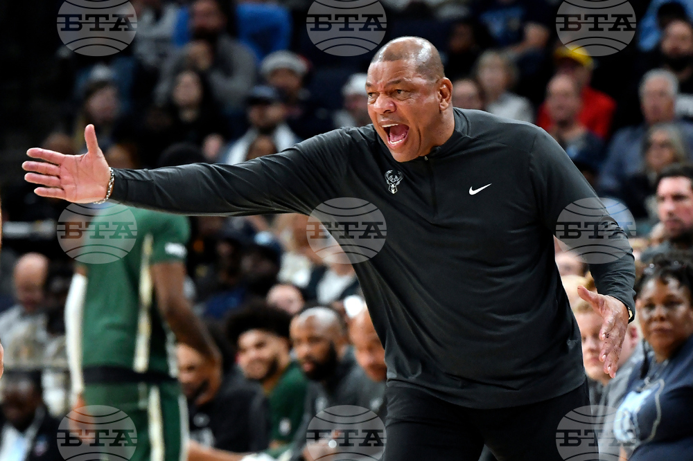 Bucks Grizzlies Basketball