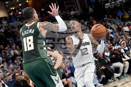 Bucks Grizzlies Basketball