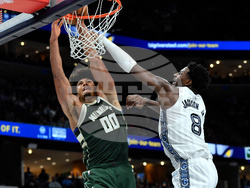 Bucks Grizzlies Basketball