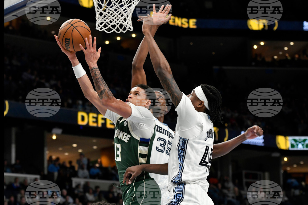 Bucks Grizzlies Basketball