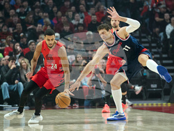 Clippers Trail Blazers Basketball