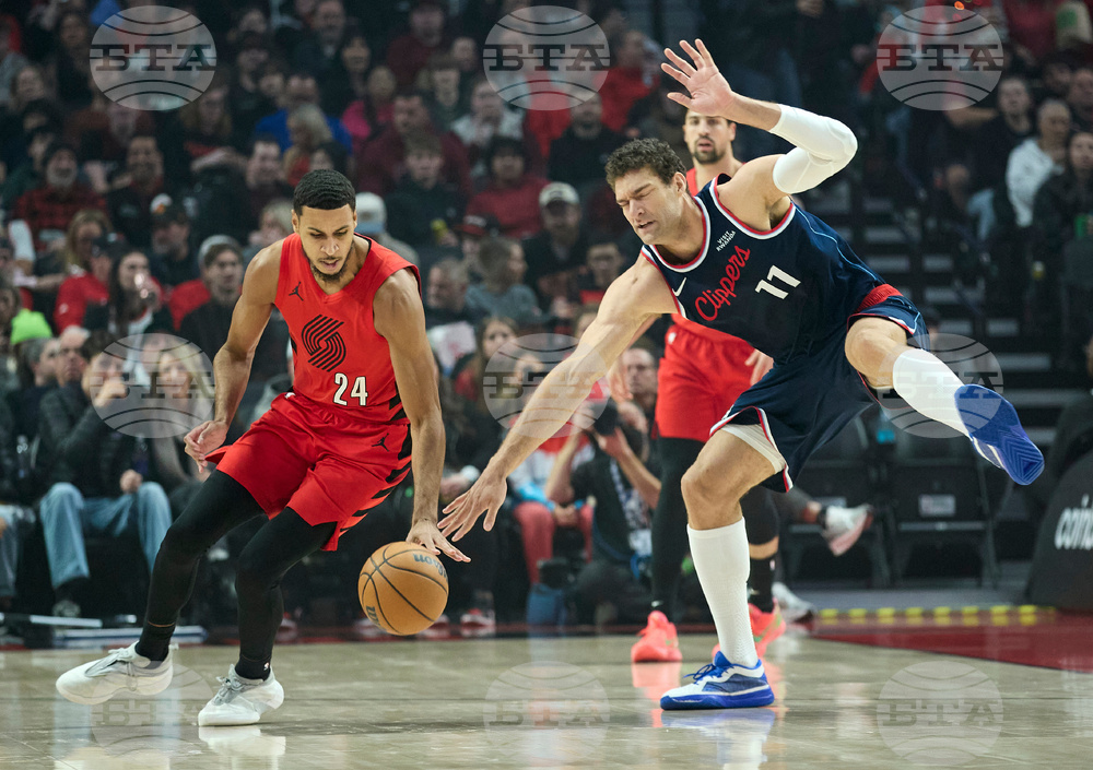 Clippers Trail Blazers Basketball