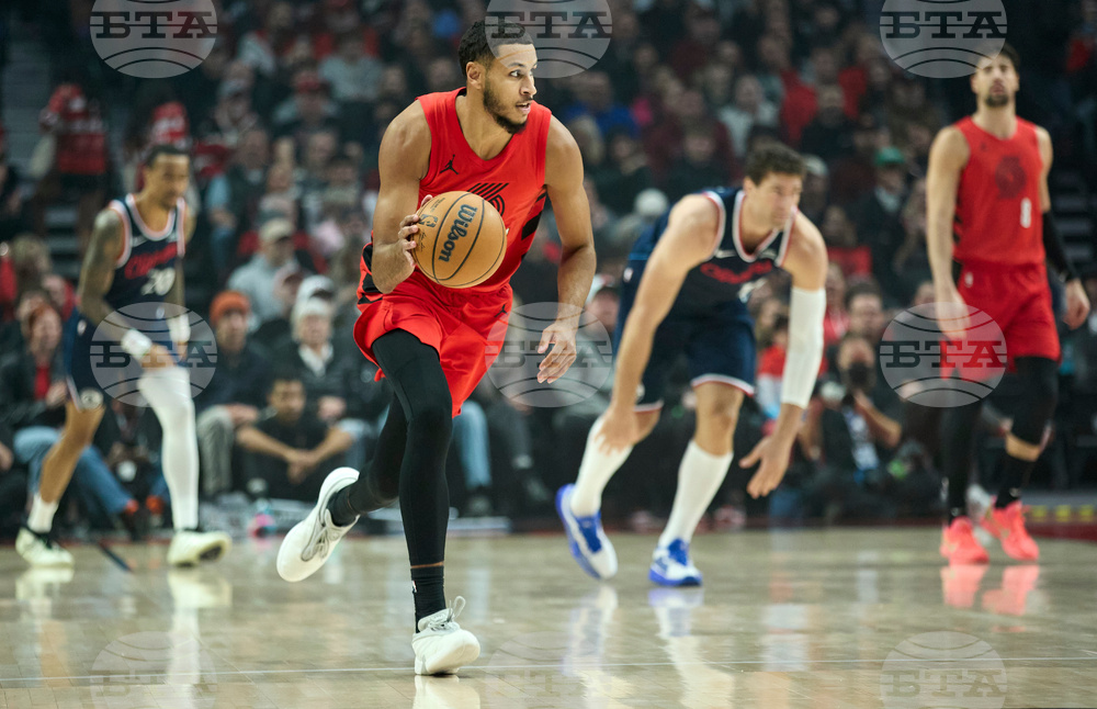Clippers Trail Blazers Basketball
