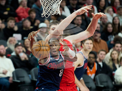Clippers Trail Blazers Basketball