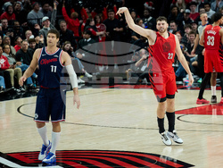 Clippers Trail Blazers Basketball