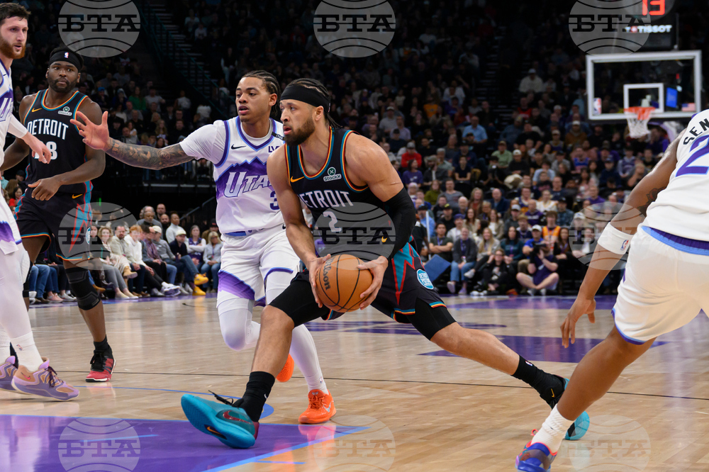 Pistons Jazz Basketball