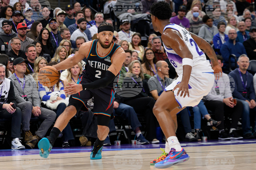 Pistons Jazz Basketball