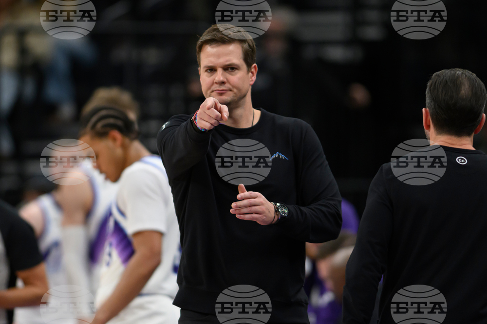 Pistons Jazz Basketball