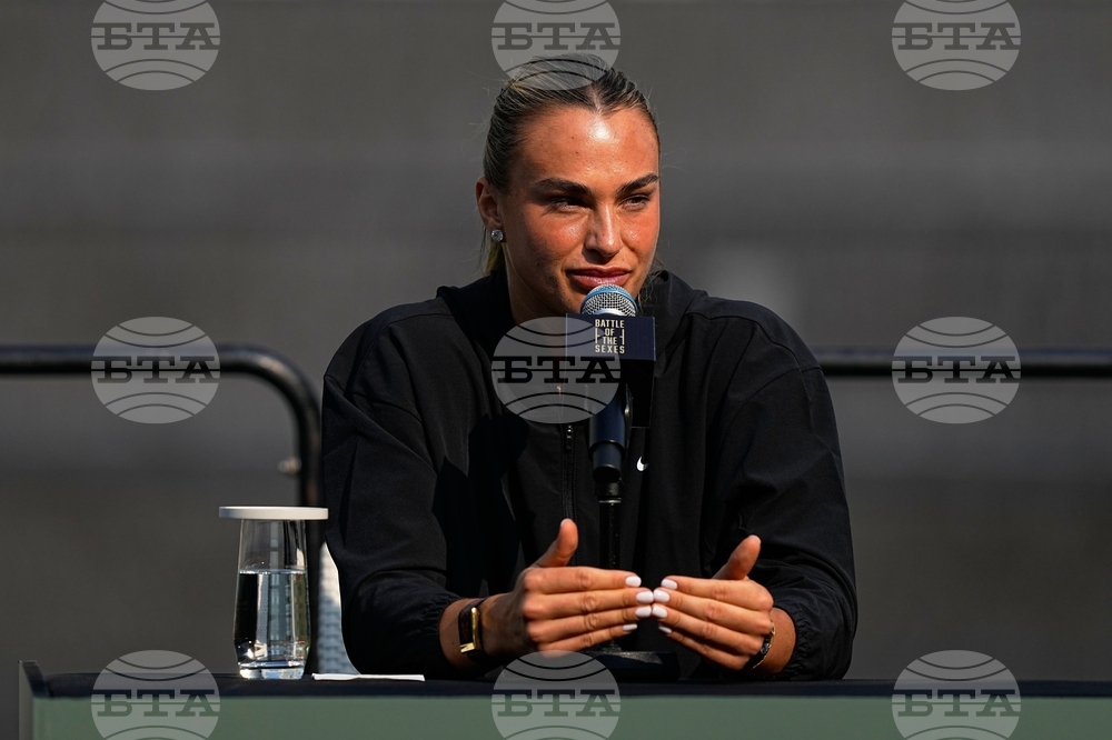 Emirates Battle of the Sexes Tennis