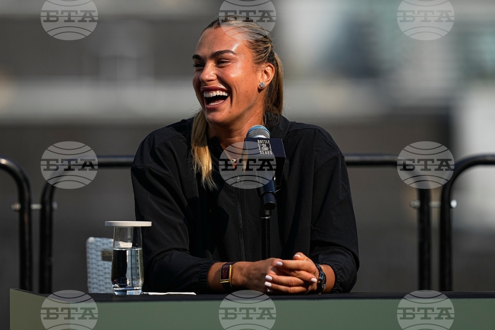 Emirates Battle of the Sexes Tennis