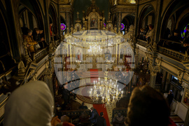 Турция - Истанбул - патриарх Даниил - храм „Св. Стефан“ - литургия